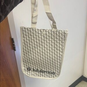 lululemon athletica Cream and Gray Patterned Tote
